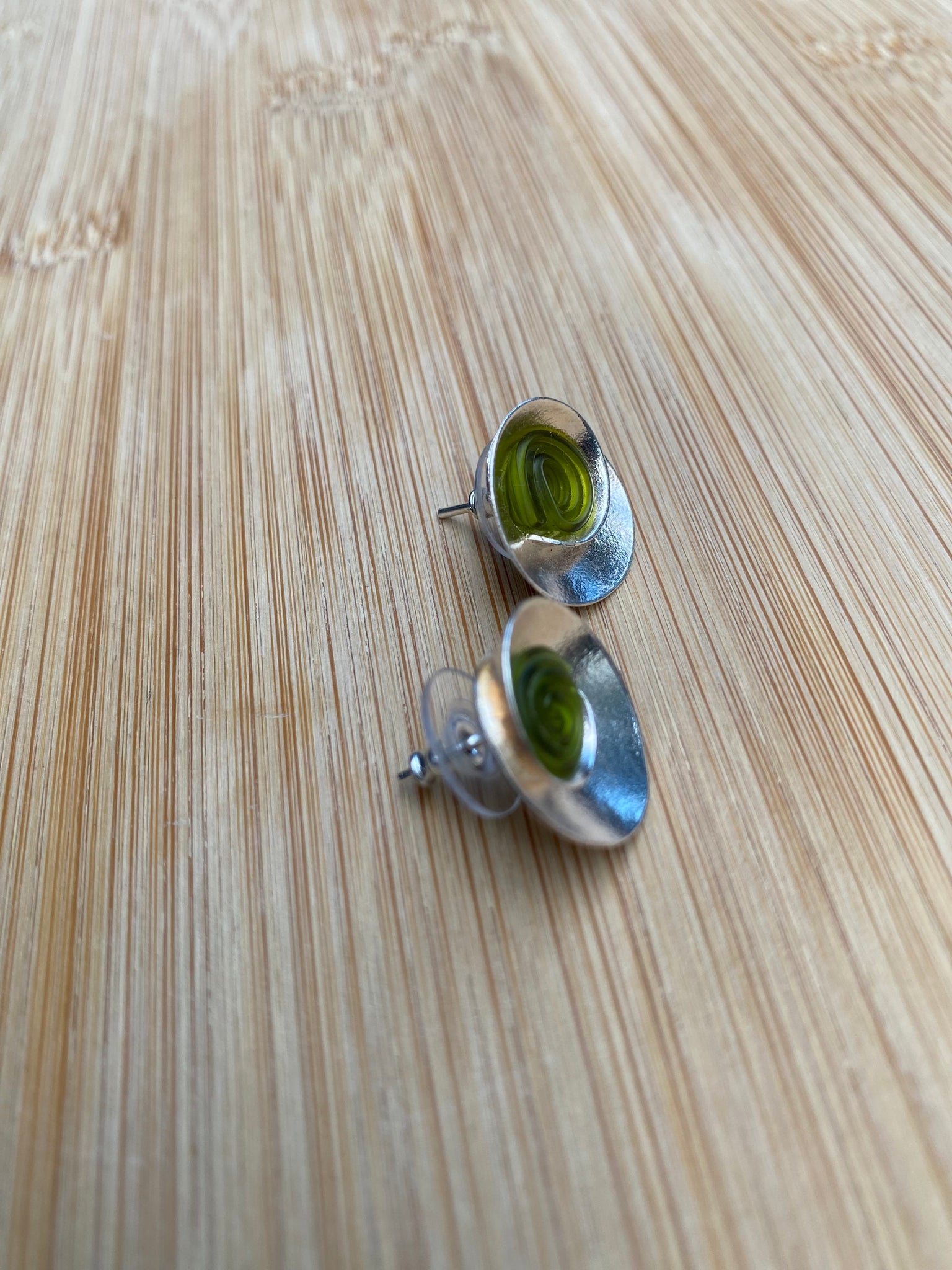 Spiral silver Studs Green