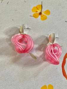 Camellia Earrings Pink