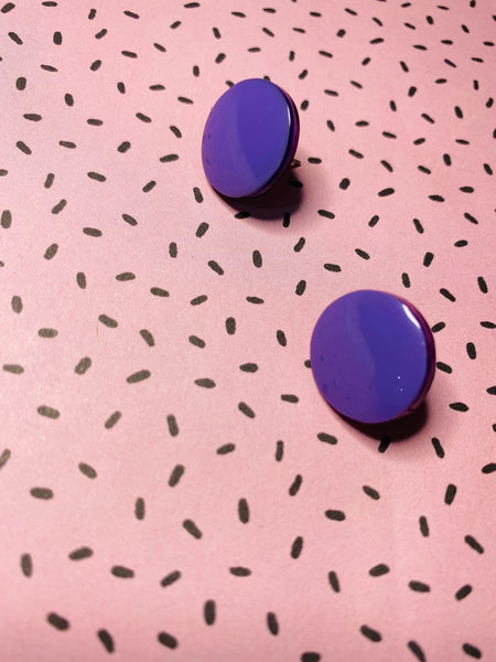 Fiesta small studs purple