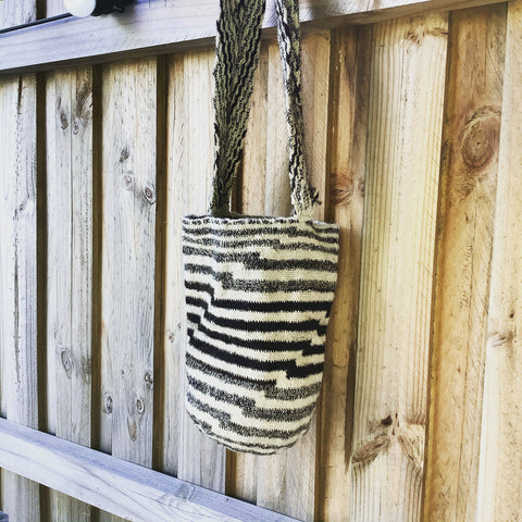 Arhuac stripe Mochila bag