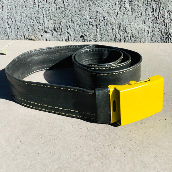 Metal yellow tube tyre belt